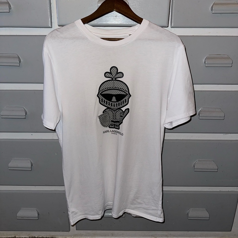 Karl Lagerfeld Silver Short Sleeve Tee with Graphic Design